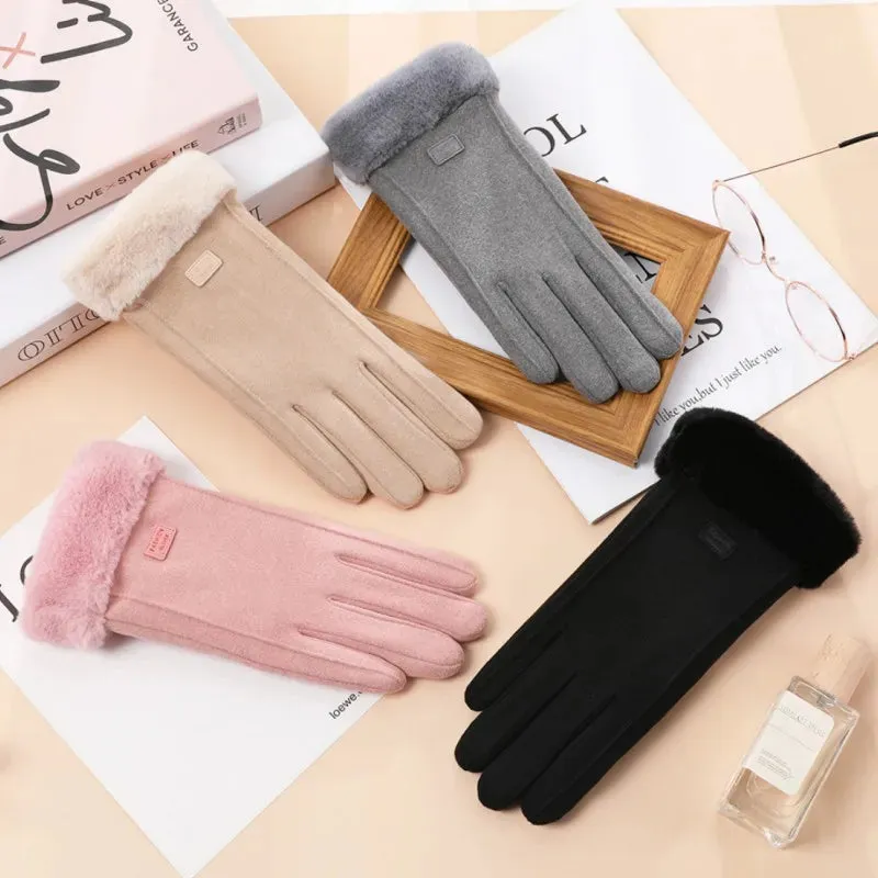 Fashionable Plush Winter Gloves for Women - Full Finger Mittens with Furry Warmth