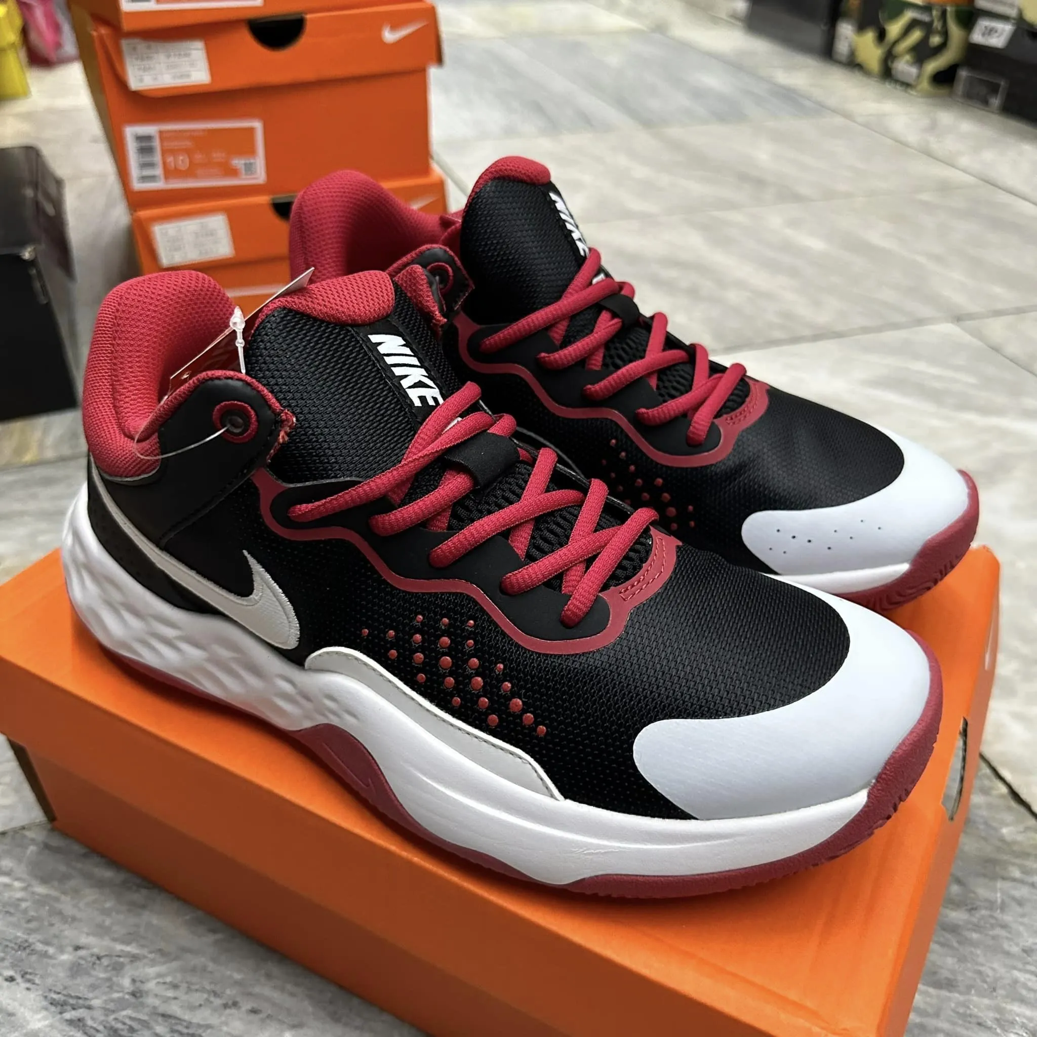 FlybyMid3 "Gym Red"