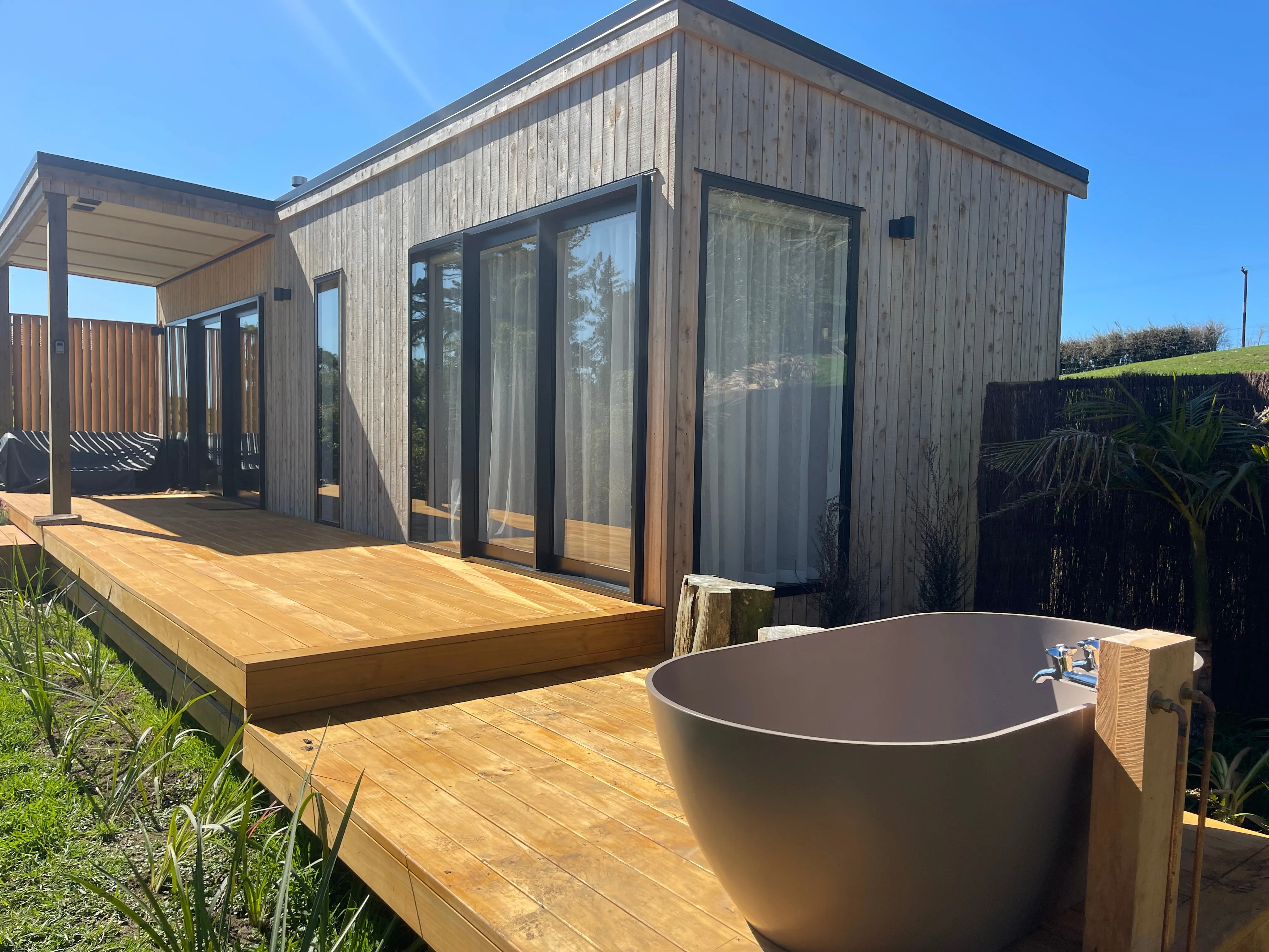 Justina Stone Bath - Outdoor Bath - 1800mm - ST12 1800
