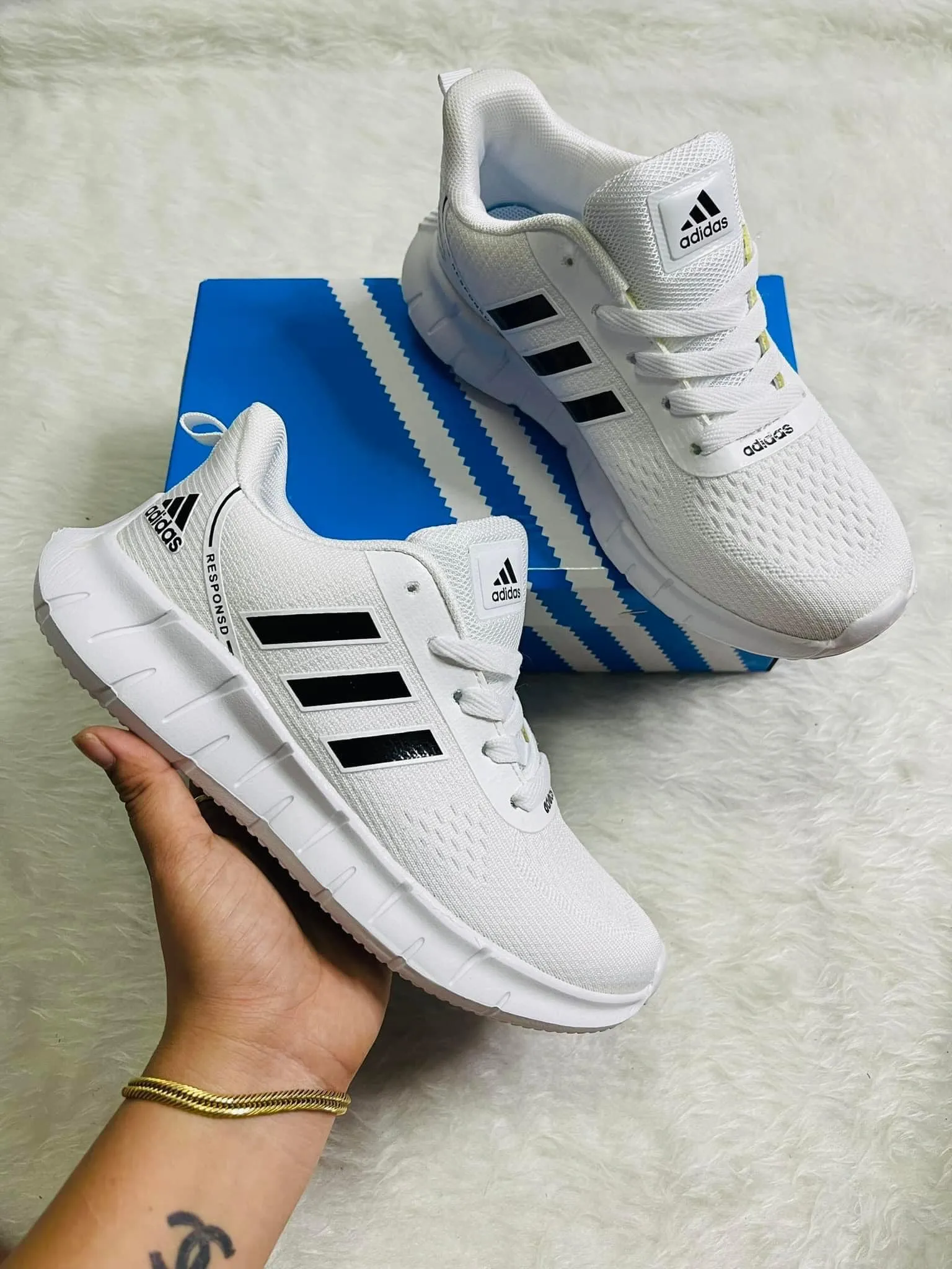 Women's Shoes